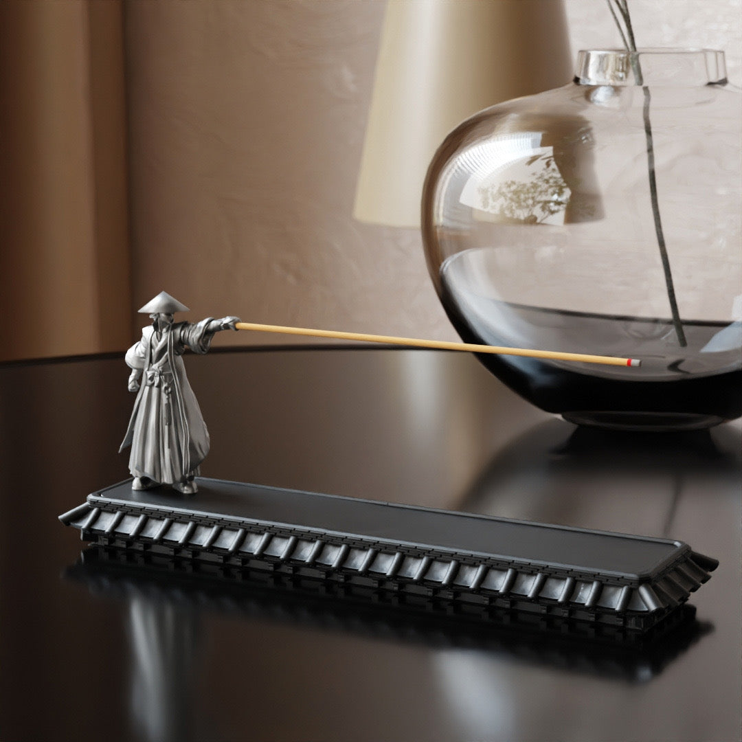Wuxia Swordsman Incense Holder
Chinese-Inspired Zen Incense Burner & Decorative Art
